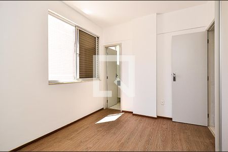 Suite de apartamento para alugar com 3 quartos, 106m² em Anchieta, Belo Horizonte