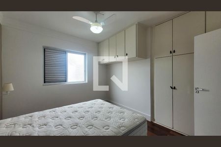 Quarto 1 de apartamento para alugar com 3 quartos, 97m² em Cambuí, Campinas