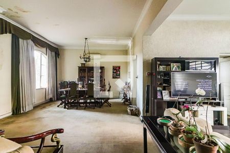 Sala de casa à venda com 4 quartos, 1500m² em Butantã, São Paulo