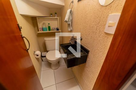 Lavabo de casa de condomínio à venda com 2 quartos, 60m² em Jardim Ponte Rasa, São Paulo