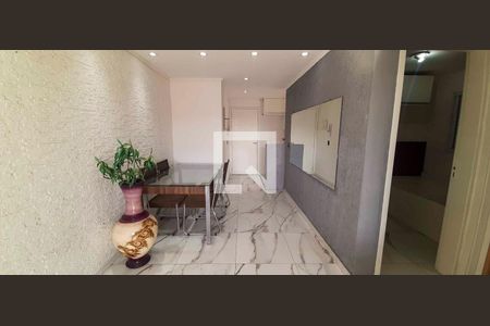 Sala de apartamento para alugar com 2 quartos, 49m² em Jardim Roberto, Osasco