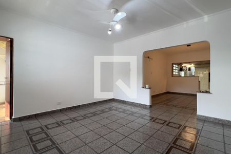 Sala de casa para alugar com 3 quartos, 120m² em Parque Renato Maia, Guarulhos