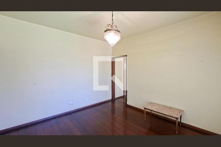 Apartamento à venda com 3 quartos, 98m² em Floresta, Belo Horizonte