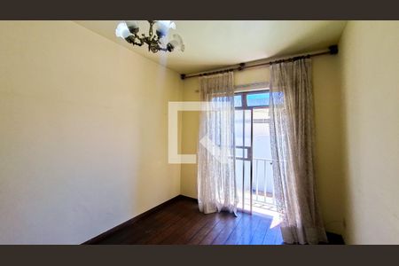 Apartamento à venda com 3 quartos, 98m² em Floresta, Belo Horizonte