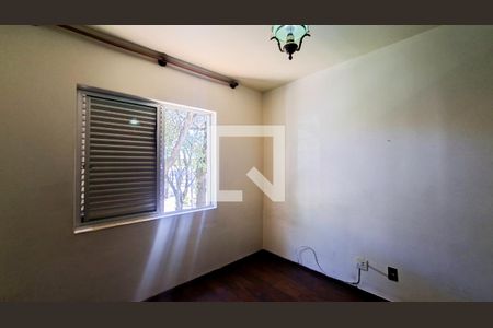 Apartamento à venda com 3 quartos, 98m² em Floresta, Belo Horizonte