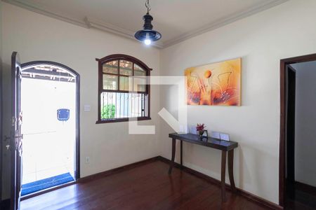 Sala 1 de casa à venda com 3 quartos, 200m² em Vila Copacabana, Belo Horizonte