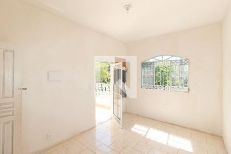 Sala de casa para alugar com 2 quartos, 230m² em Campo Grande, Rio de Janeiro