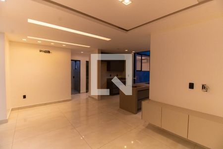 Sala de casa à venda com 3 quartos, 244m² em Barreto, Niterói