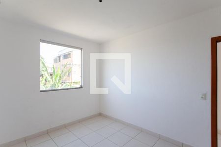 Quarto 1 de apartamento para alugar com 2 quartos, 55m² em Jardim dos Comerciários, Belo Horizonte