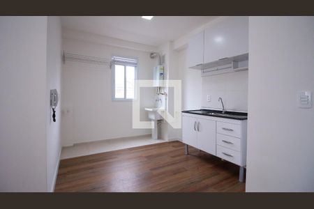 Sala/Cozinha de apartamento para alugar com 2 quartos, 37m² em Parque da Vila Prudente, São Paulo