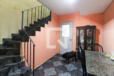 Sala de casa à venda com 2 quartos, 110m² em Vila Regina, São Paulo