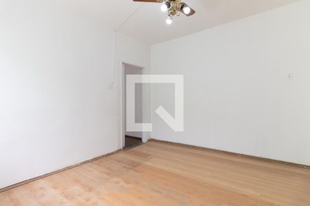 Sala de casa para alugar com 2 quartos, 80m² em Jardim Maria Estela, São Paulo