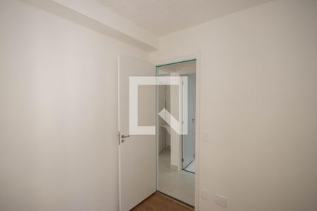 Quarto 1 de apartamento para alugar com 2 quartos, 33m² em Vila Maria, São Paulo