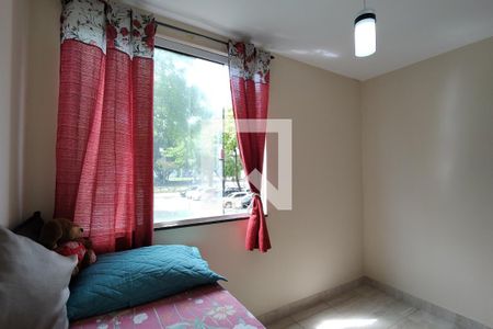 Quarto 1 de apartamento para alugar com 2 quartos, 45m² em Jacarepaguá, Rio de Janeiro