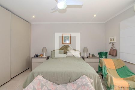 Suíte de casa para alugar com 3 quartos, 210m² em Sarandi, Porto Alegre