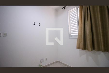 Quarto 2 de apartamento para alugar com 2 quartos, 46m² em Vila Mendes, São Paulo