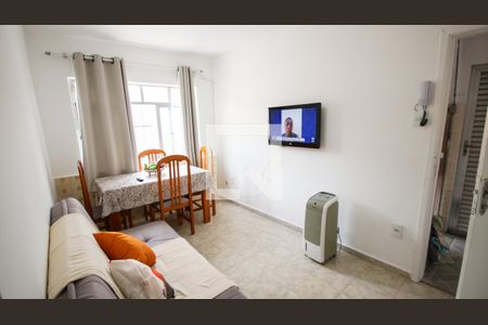 Sala de apartamento para alugar com 1 quarto, 55m² em Canto do Forte, Praia Grande