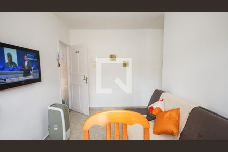 Sala de apartamento para alugar com 1 quarto, 52m² em Canto do Forte, Praia Grande