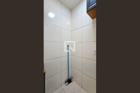 Área de Serviço de apartamento para alugar com 2 quartos, 37m² em Vila Isa, São Paulo