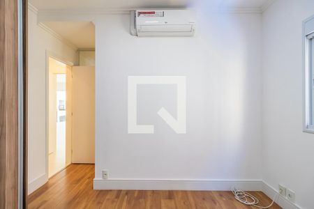 Suíte 1 de apartamento para alugar com 3 quartos, 208m² em Alphaville Industrial, Barueri