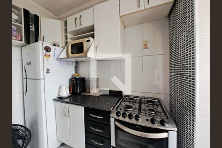 Cozinha de apartamento à venda com 2 quartos, 65m² em Piratininga, Osasco