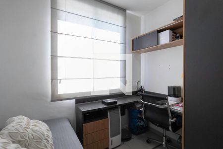 Quarto  de apartamento à venda com 2 quartos, 53m² em Serrano, Belo Horizonte