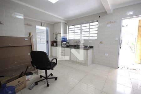 Cozinha de casa para alugar com 2 quartos, 300m² em Utinga, Santo André