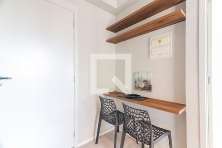 Cozinha de apartamento para alugar com 1 quarto, 24m² em Vila Butantã, São Paulo