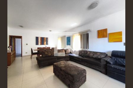 Sala de casa à venda com 3 quartos, 299m² em Vila Mariana, São Paulo