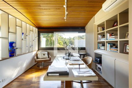 Casa à venda com 4 quartos, 481m² em Jardim dos Estados, São Paulo