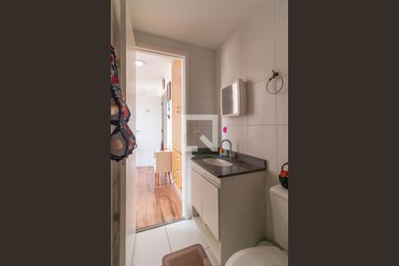 Banheiro de apartamento para alugar com 1 quarto, 35m² em Água Branca, São Paulo