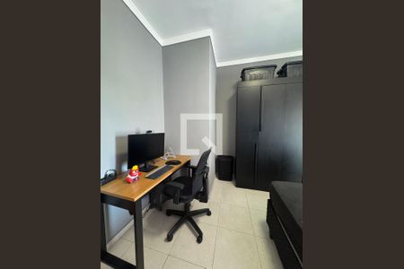 Quarto 1 de casa à venda com 2 quartos, 155m² em Vila Maricy, Guarulhos