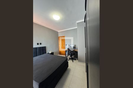 Quarto 1 de casa à venda com 2 quartos, 155m² em Vila Maricy, Guarulhos