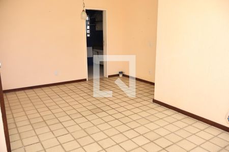Sala de apartamento para alugar com 3 quartos, 133m² em Brotas, Salvador