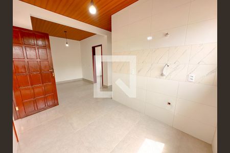 Cozinha de apartamento para alugar com 2 quartos, 65m² em Picadas do Sul, São José