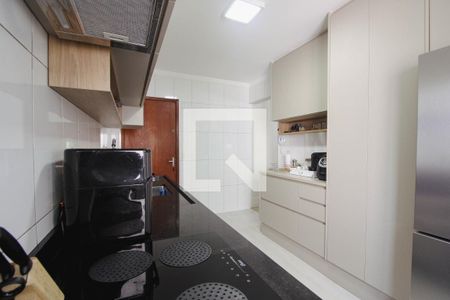 Cozinha de apartamento à venda com 3 quartos, 112m² em Jardim Maria Rosa, Taboão da Serra