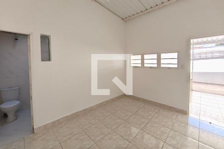 Sala de casa para alugar com 1 quarto, 50m² em Jardim Nova Europa, Campinas