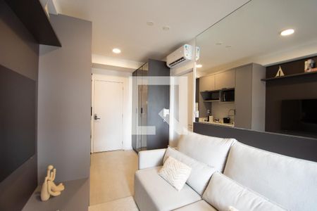 Sala de estar de kitnet/studio à venda com 1 quarto, 35m² em Jardim Paulista, São Paulo
