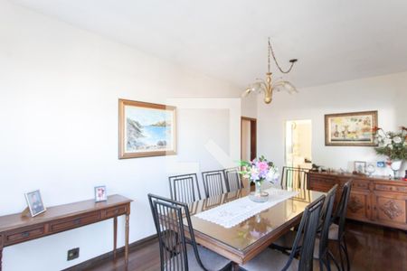 Sala de Jantar de casa para alugar com 4 quartos, 239m² em Glória, Belo Horizonte