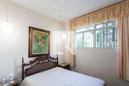 Suíte de casa para alugar com 4 quartos, 239m² em Glória, Belo Horizonte