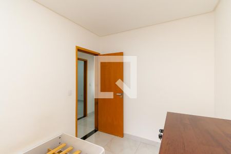 Quarto 1 de apartamento para alugar com 2 quartos, 38m² em Vila Santa Clara, São Paulo