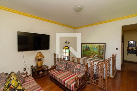 Sala Superior de casa para alugar com 5 quartos, 218m² em Eldorado, Contagem