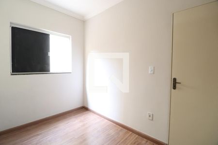 Quarto 2 - Suíte de apartamento para alugar com 2 quartos, 53m² em Alto Umuarama, Uberlândia