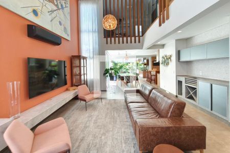 Sala de Estar de casa de condomínio para alugar com 4 quartos, 320m² em Swiss Park, Campinas