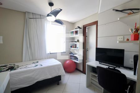 Quarto 1  de apartamento para alugar com 3 quartos, 167m² em Ondina, Salvador