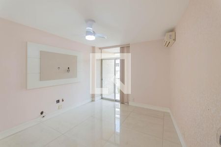 Suíte de apartamento à venda com 3 quartos, 121m² em Tijuca, Rio de Janeiro