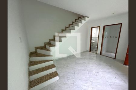 Casa para alugar com 2 quartos, 65m² em Bento Ribeiro, Rio de Janeiro