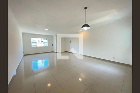 Sala de casa para alugar com 3 quartos, 200m² em Jardim das Vertentes, São Paulo