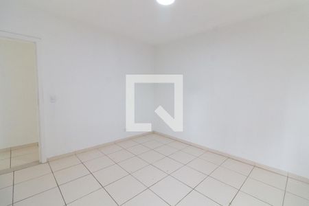 Quarto 2 de casa à venda com 3 quartos, 200m² em Jardim das Vertentes, São Paulo