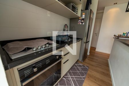 Sala/Cozinha de apartamento para alugar com 1 quarto, 55m² em Alphaville Empresarial, Barueri